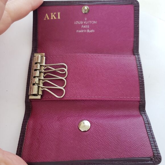 Authentic Louis Vuitton Epi Multicles 4 Key Hooks Case Solid Purple Small 2009 - Picture 3 of 12